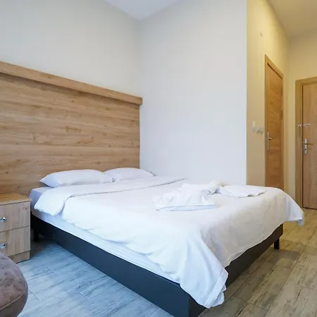 Askoroz Hotell