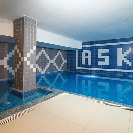 Hotel Askoroz *
