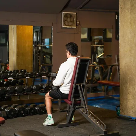 Askoroz איזמיט