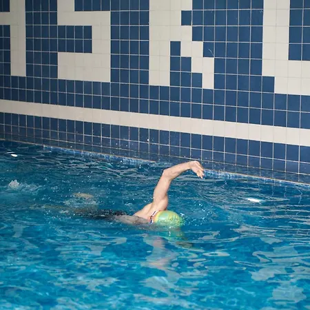 Askoroz איזמיט