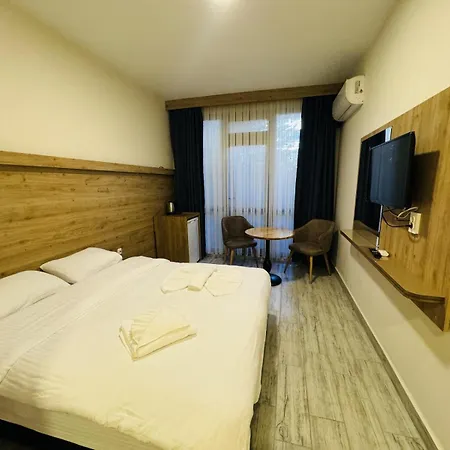 Hotel Askoroz